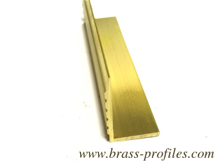 China Brass Stair Nosings For Carpet Heavy Duty Anti Slip Stair Edge Nosing supplier
