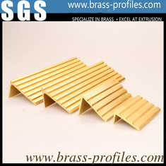 China Safe Decarative Brass Antislip Stair Strip Copper Staircase Nosing supplier