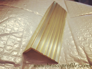 China Width 55mm x 10mm Brass Stair Nosing Strips for hotel Decoration supplier